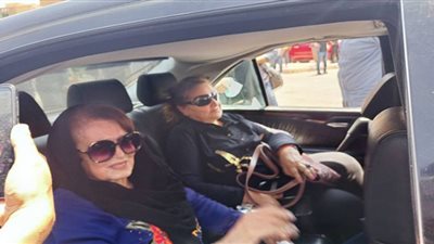 سميرة أحمد تودع الفنان الراحل سمير صبري