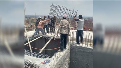 إزالة فورية لمخالفة بناء دور علوي بدقادوس في الدقهلية