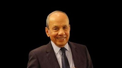 مصطفي بكرى وعبد المحسن سلامة أول الحاضرين في جنازة ابراهيم حجازى