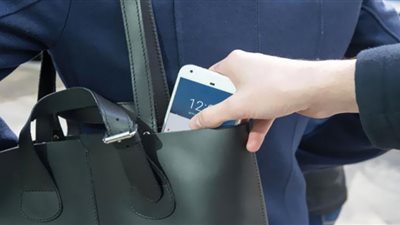 القبض على لص الهواتف المحمولة في القاهرة