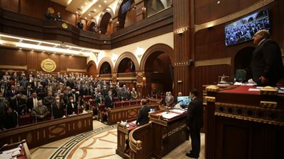 الشيوخ يفتتح جلساته بدقيقه حدادٍ علي روح النائب والإعلامي إبراهيم حجازي