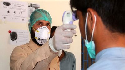 مركز العمليات الباكستاني يحذر من انتشار الموجة الخامسة لكورونا