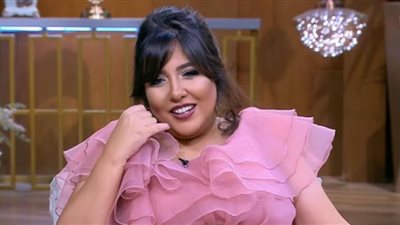 يتضمن 10 أغانٍ.. مي كساب تحضر ألبوم غنائي جديد