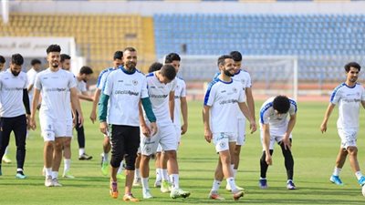 الإسماعيلي ينهي استعداداته لمواجهة البنك الأهلي