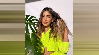 بإطلالة ساحرة.. ملك قورة تهوس متابعيها في العام الجديد على إنستجرام (صور)