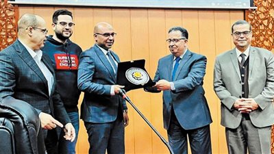 مشروع حياة كريمة لتطوير 4584 قرية فى ندوة بجامعة الدلتا