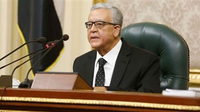 جبالي يفتتح أعمال الجلسة العامة ويحيل قانون الشهر العقاري للجان المختصة