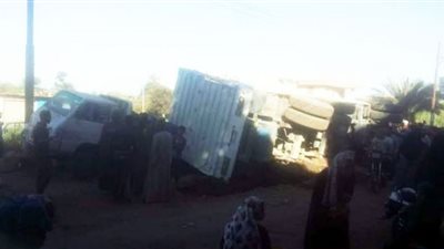 مصرع سيدة وإصابة شخص في انقلاب مقطورة محملة بالحجارة في القليوبية