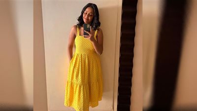 بالأصفر.. أسماء أبو اليزيد تتألق في أحدث ظهور (صور)