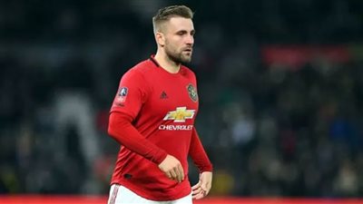 في لهجة حزن وألم.. مدافع مانشستر يونايتد يقلل من فرص فريقه بالدوري الإنجليزي