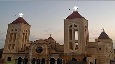 كنيسة مارجرجس تستعد لإقامة قداس عيد الميلاد