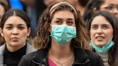 لماذا ينتشر فيروس أوميكرون بسرعة هائلة؟.. دراسة تكشف السر