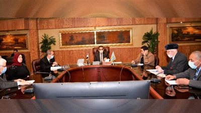 محافظ الغربية يبحث إنشاء مجرز نصف آلي وسوق للماشية في المحلة