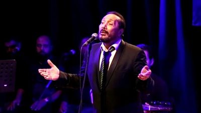 الموت يفجع الفنان على الحجار