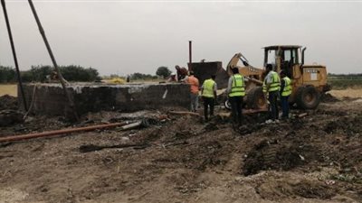 محافظ الشرقية يُتابع تنفيذ مشروع صرف صحي الروضة بتكلفة 105 مليون جنيه