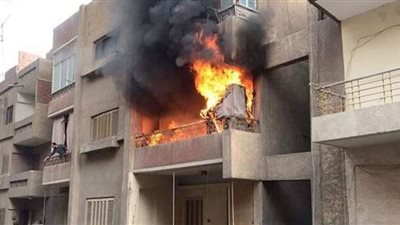 لتحديد الخسائر.. معاينة حريق شقة في العمرانية