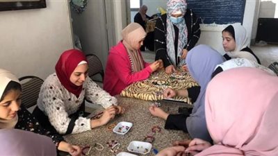 ورشة عمل في فن صناعة الإكسسوارات بالإبراهيمية