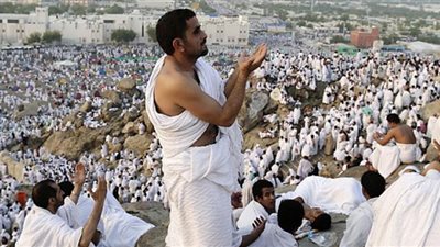 إجراءات يخضع لها الفائزين بقرعة حج الجمعيات.. تعرف عليها