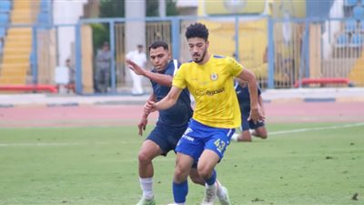 لاعب الإسماعيلي يضع قدمه فى الجبس