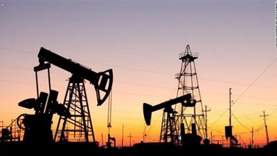 تراجع أسعار النفط.. وبرنت دون 80 دولارًا