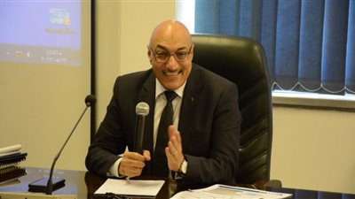 هليل: تحويل 2600 مخبز بلدي للعمل بالغاز الطبيعي في المرحلة الأولى