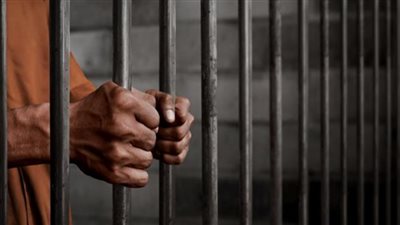حبس فنان شهير لمدة شهر