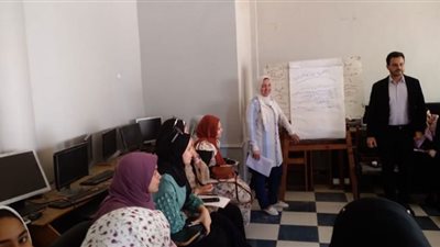 التسويق الإلكتروني يقتحم عالم ترويج الكليم والسجاد اليدوى بشباب فوة