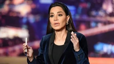 بسمة وهبة تدافع عن معلمة المنصورة: محمد رمضان بيرقص وهو عريان (فيديو)