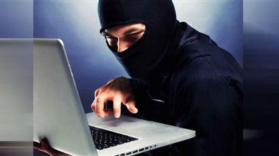بعد أزمة بسنت خالد.. تعملي إيه لو حاول شخص يبتزك بصورك؟