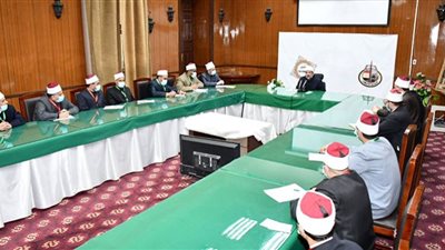 وزير الأوقاف : الإهمال في الواجب الوظيفي من أخطر أنواع الفساد