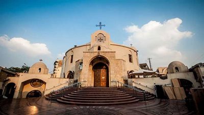 بث مباشر من سوهاج | كهنة مارجرجس يستهلون احتفال عيد الميلاد