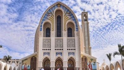 بث مباشر ..كنيسة العذراء بأبو حماد تبدأ احتفالها بعيد الميلاد