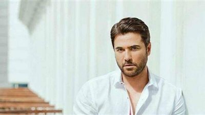 أحمد عز يبدأ تصوير 