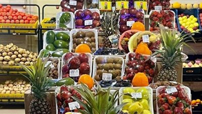 استمرار انخفاض أسعار الخضروات والفاكهة بالأسواق في الفيوم
