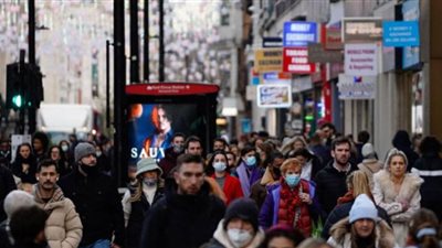 طبيب يحذر من احتمال التمحور اللامتناهي لسلالة أوميكرون.. لهذا السبب