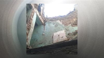 إنهيار جزئي بمنزل مكون من ثلاث طوابق بسوهاج