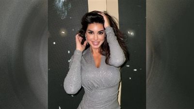 ياسمين صبري تعتمد صيحة جلد الثعبان في أحدث ظهور عبر إنستجرام (صور)