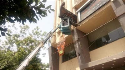 ننشر تفاصيل أزمة لافتات عيادات الأطباء بمحافظة قنا