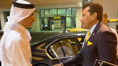 وزير الرياضة يستقبل نظيره القطري بمطار القاهرة للمشاركة في اجتماعات مجلس وزراء الرياضة العرب
