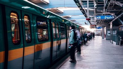 محطة مترو ألف مسكن في الخط الأخضر الثالث تشهد فعاليات مسرحية وفنية