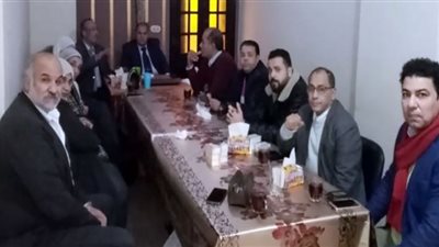 غرفة الصناعات اليدوية تُكرِّم مسعد عمران رئيسها السابق