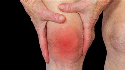 عصير أحمر شهير يعالج التهاب المفاصل والضغط