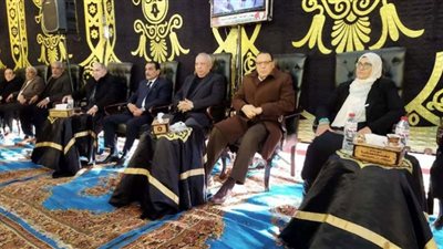 محافظ الشرقية يُؤدي واجب العزاء في شقيق رئيس الهيئة العامة للأبنية التعليمية