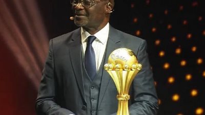 روجيه ميلا يتراجع عن تصريحاته ويعتذر لمصر والمغرب