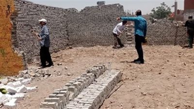 حملات مكثفة بحي حلوان والمعصرة لإزالة تعديات على أراضي أملاك الدولة