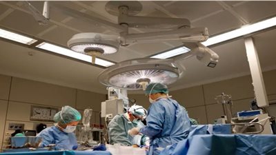 نجاح عملية زرع قلب خنزير لإنسان.. وتطورات مفاجئة لحالة المريض