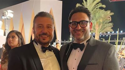 أكرم حسني وتوني حنين يستعدان لعمل سينمائي جديد (صور)