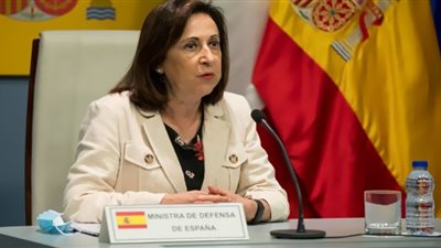 وزيرة الدفاع الإسبانية تعلن عن خطط لنشر أنظمة صواريخ مضادة للطائرات في لاتفيا