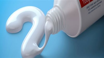 احذر.. معجون الأسنان يسبب مشاكل بالجهاز الهضمي