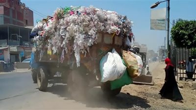 رئيس مدينة المحلة الكبرى: إصلاح طريق المحلة - قطور ورفع أكثر من ٣٠٠ طن قمامة